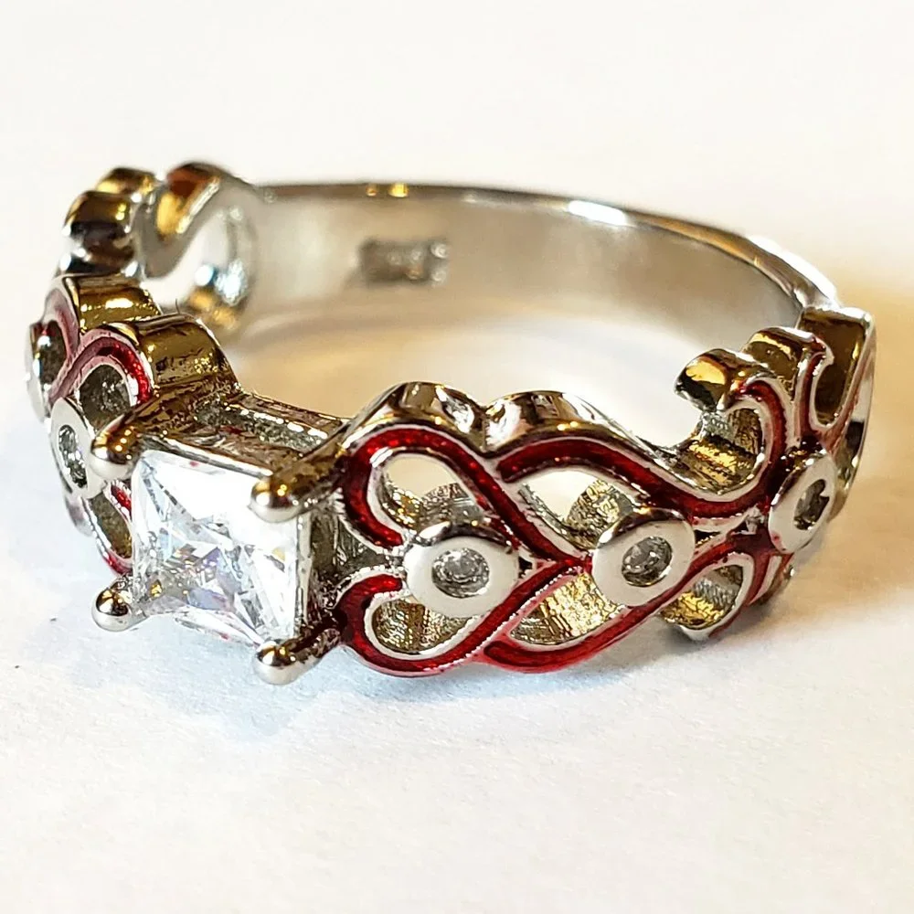 Princess Cut Solitaire Red Enamel Love Hearts Ring in Sterling Silver Sz 5.5